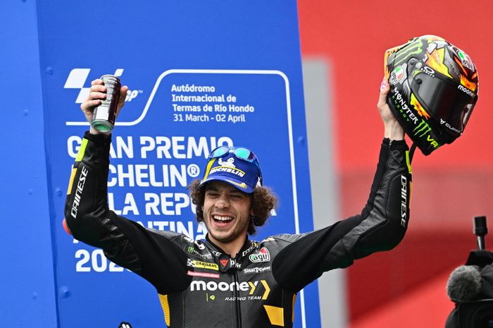 Marco Bezzecchi guratkan beberapa sejarah baru dalam kemenangan MotoGP Argentina 2023. Valentino Rossi ikut berperan. 