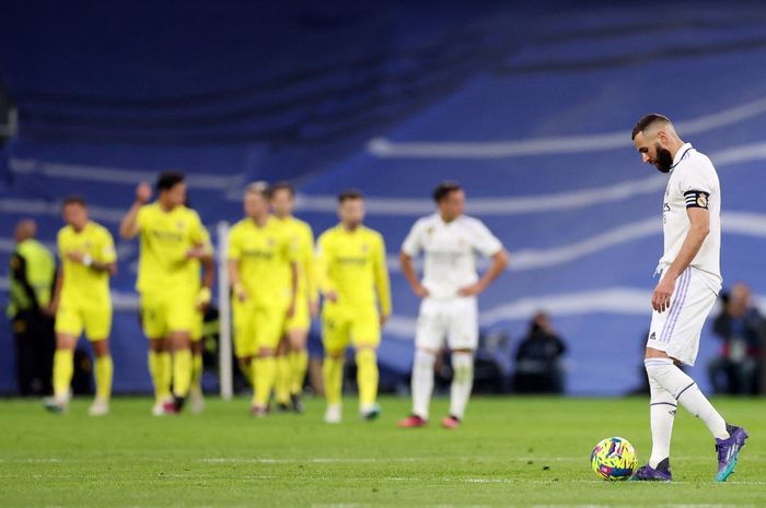 Karim Benzema gagal menolong Real Madrid dari kekalahan saat menjamu Villarreal pada duel Liga Spanyol (8/4/2023).