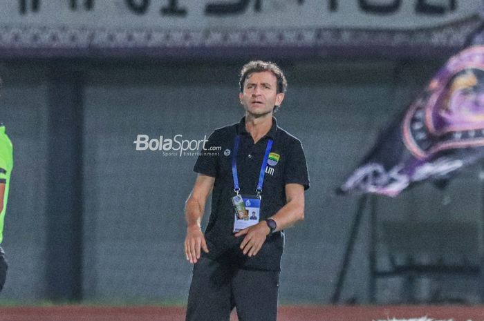 Pelatih Persib Bandung, Luis Milla tak bisa memungkiri timnya tampil sangat buruk saat menderita kekalahan telak saat melawan Persita Tangerang.