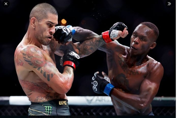 Strategi Israel Adesanya (kanan) dalam duel lawan Alex Pereira (kiri) pada UFC 287 disebut gila oleh eks jagoan, Brendan Schaub.