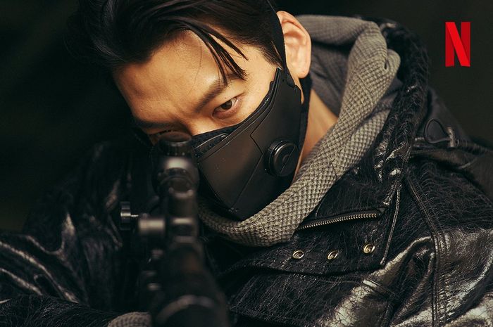 Info Drama Korea Black Knight, Kim Woo Bin Siaga dalam Poster