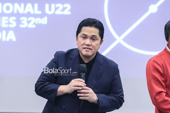 Ketua Umum PSSI, Erick Thohir, saat ditemui di Hotel Sultan, Senayan, Jakarta, Jumat (21/4/2023) sore.