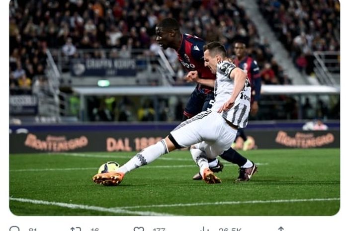Arkadiusz Milik mencetak gol Juventus ke gawang Bologna dalam duel pekan ke-32 Liga Italia (30/4/2023).