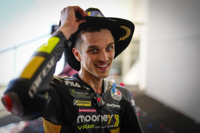 Adik Valentino Rossi, Luca Marini amankan pole position di MotoGP Indonesia 2023