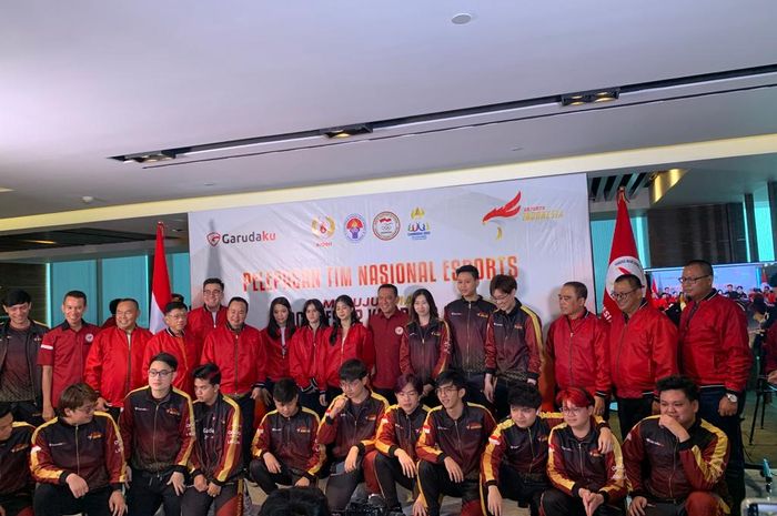 Pengurus Besar Esports Indonesia (PBESI) resmi melepas timnas Esports Indonesia yang akan berlaga di SEA Games 2023 Kamboja.