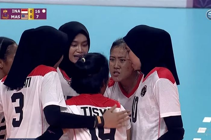 Timnas voli putri Indonesia berhasil memenangkan laga kontra Malaysia pada babak penyisihan grup A SEA Games 2023, Rabu, 10 Mei 2023