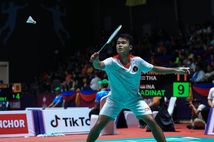 Christian Adinata tampil agresif mengandaskan salah satu andalan Thailand, Kantaphon Wangcharoen di babak pertama Malaysia Masters 2023