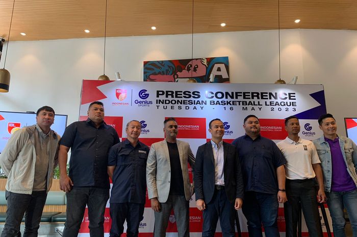 Konferensi Indonesian Basketball League (IBL) dalam rangka bekerja sama dengan Genius Sports, yang digelar di kawasan Senopati, Jakarta Selatan, Selasa (16/05/2023).