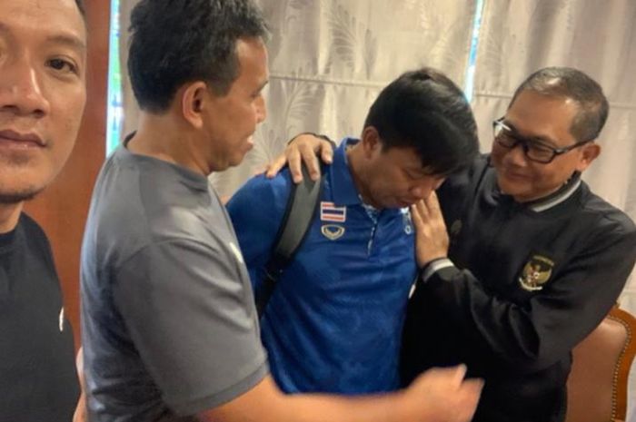 Ofisial tim Thailand meminta maaf ke manajer timnas U-22 Indonesia, Sumardji