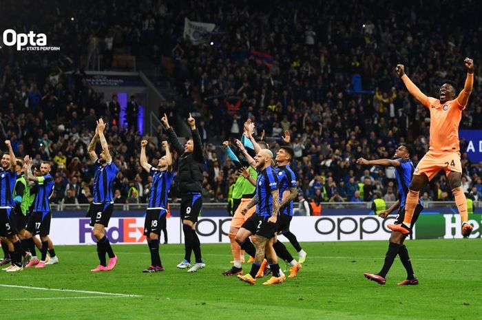 Sebanyak tiga rekor tua Inter Milan akhirnya pecah setelah I Nerazzurri dipastikan lolos ke babak final Liga Champions 2022-2023.