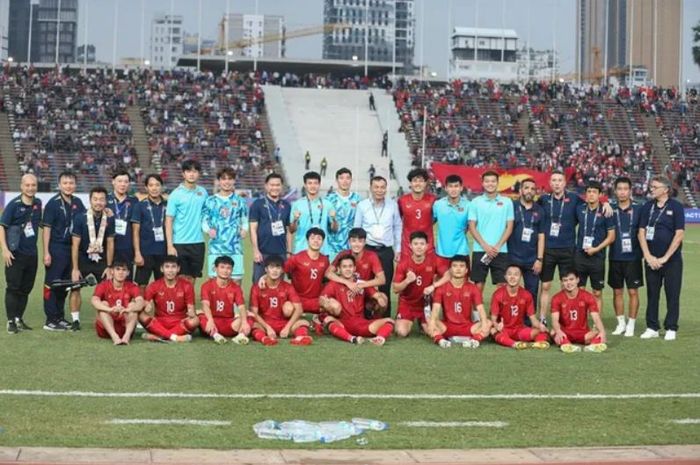 Timnas U-22 Vietnam meraih medali perunggu di SEA Games 2023 Kamboja.