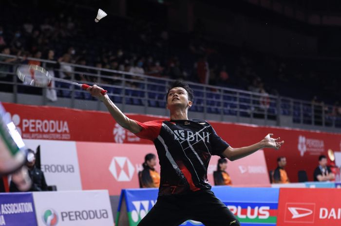 Pebulu tangkis tunggal putra Indonesia, Christian Adinata, pada babak perempat final Malaysia Masters 2023 di Axiata Arena, Kuala Lumpur, Jumat (26/5/2023).