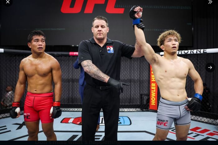Petarung tak terkalahkan, Shin Haraguchi (kanan) mengungkap perasaannya usai berduel dengan jagoan Indonesia, Windri Patilima (kiri) di Road to UFC 2.