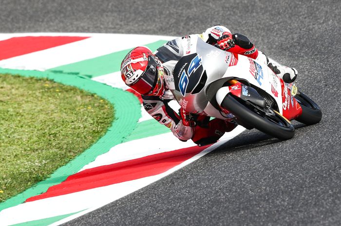Ada yang menyebabkan waktu terbaik Mario Suryo Aji atau Mario Aji buyar di Moto3 Italia 2023.