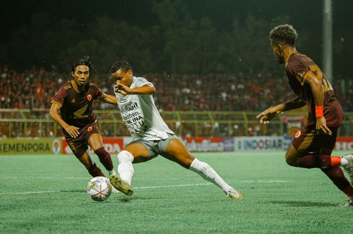 Suasana laga Play-off Liga Champions Asia leg kedua antara PSM Makassar vs Bali United di Stadion Gelora BJ Habibie, Parepare, Sabtu (10/6/2023)