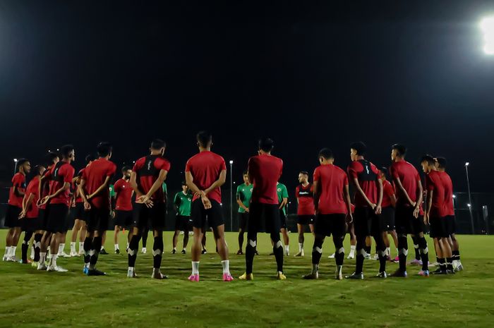 There is no rest period, Indonesian national team players immediately undergo TC after Week 15 of League 1 2023/2024
Latest