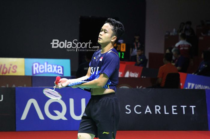 Pasangan tunggal putra Indonesia, Anthony Sinisuka Ginting, saat tampil pada Indonesia Open 2023 di Istora Senayan, Jakarta, Kamis, 15 Juni 2023