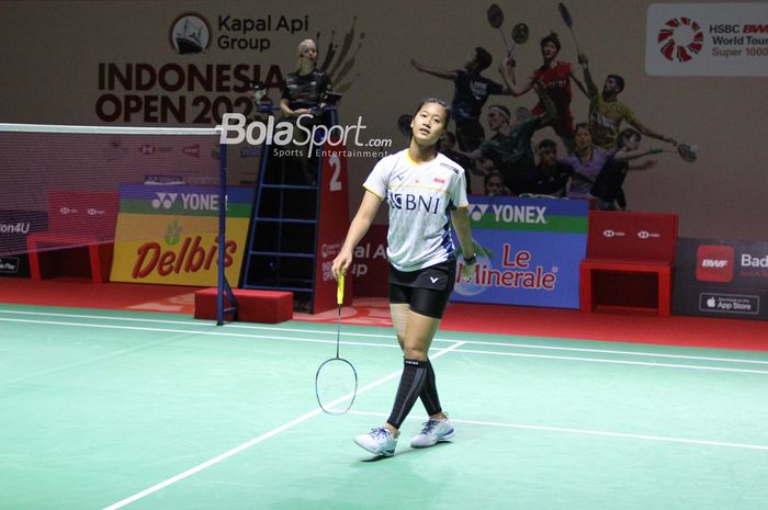 Tunggal putri Indonesia, Putri Kusuma Wardani, saat tampil pada babak kedua Indonesia Open 2023 di Istora Gelora Bung Karno, Senayan, Jakarta, 15 Juni 2023.