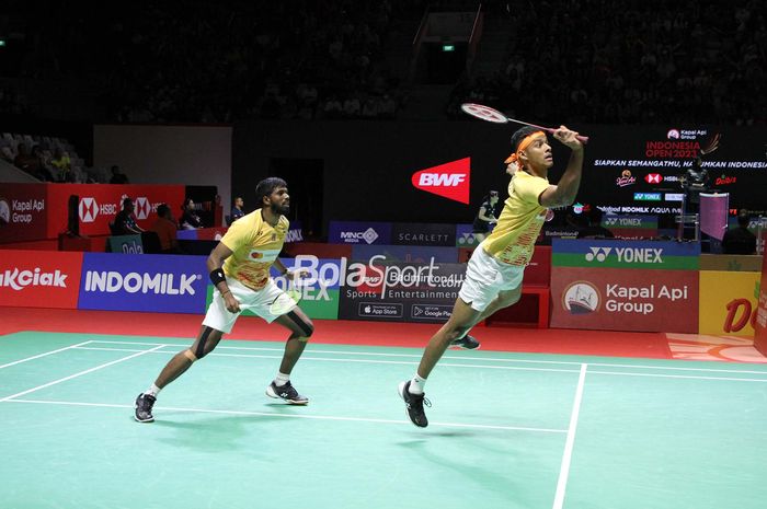 Satwiksairaj RANKIREDDY/Chirag SHETTY, saat tampil pada Indonesia Open 2023 di Istora Senayan, Jakarta, Jumat , 16 Juni 2023