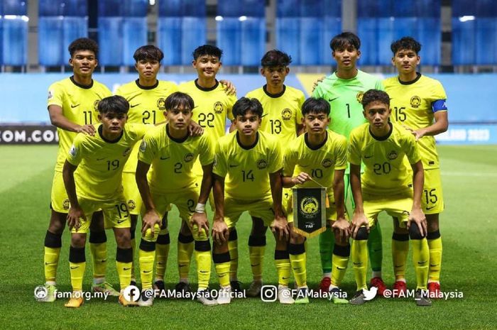 Skuad Timnas U-17 Malaysia dalam pertandingan melawan Thailand di Grup A Piala Asia U-17 2023.