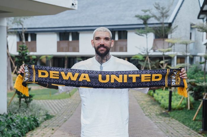 Pemain asal Yunani, Dimitris Kolovos resmi menjadi pemain asing terbaru Dewa United.