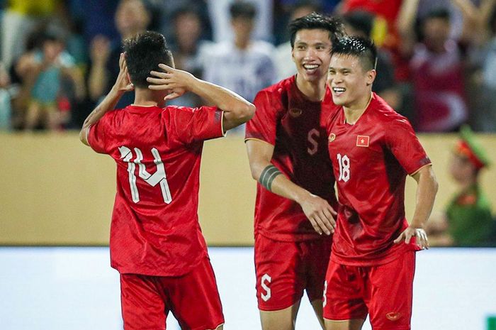 Pham Tuan Hai (nomor 18) mencetak gol kemenangan Timnas Vietnam atas Suriah di pertandingan FIFA Matchday Juni 2023.