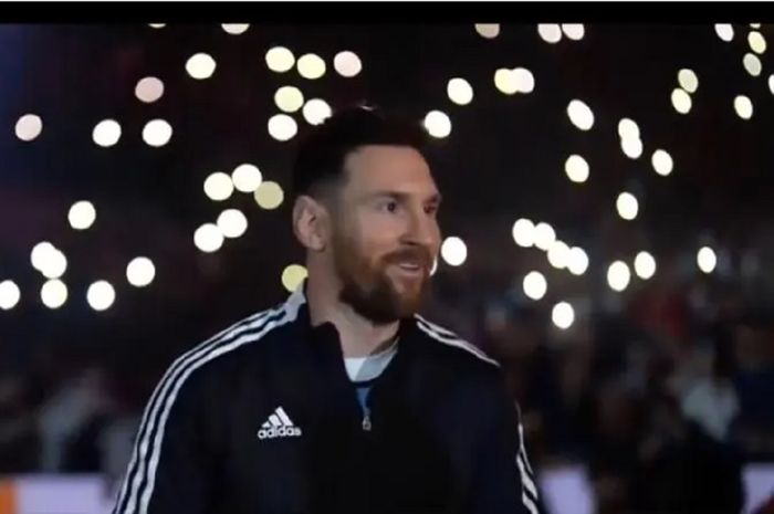 Lionel Messi tampil dalam laga perpisahan Maxi Rodriguez di Stadion Marcelo Bielsa, Rosario, Argentina, pada hari ulang tahunnya 24 Juni 2023.
