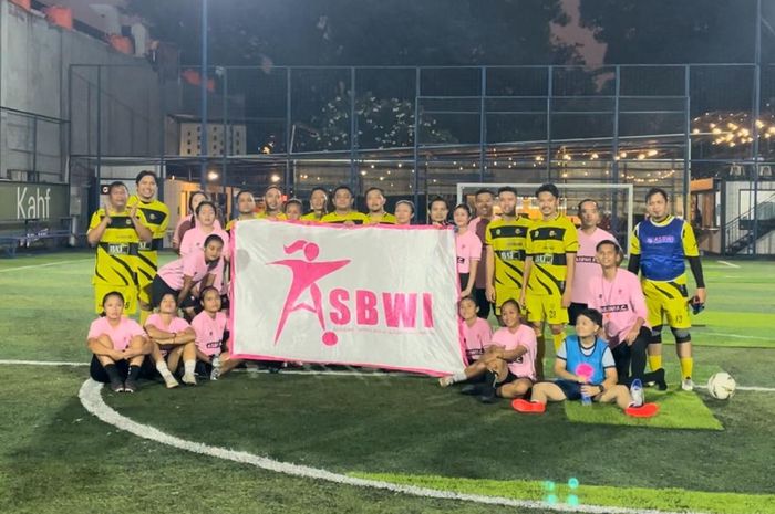Asosiasi Sepak Bola Wanita Indonesia (ASBWI) menggelar fun football bersama See Jontor FC