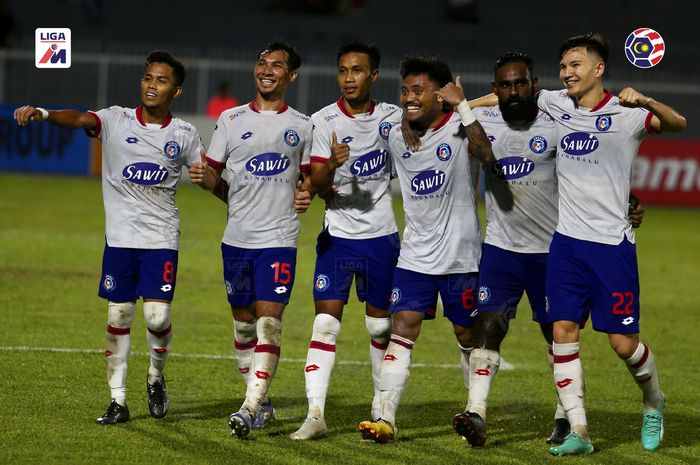 Winger timnas Indonesia, Saddil Ramdani tampil apik dengan berperan dalam semua gol Sabah FC saat menang 3-0 atas Kelantan United dalam laga pekan ke-15 Liga Super Malaysia, Senin (26/6/2023).
