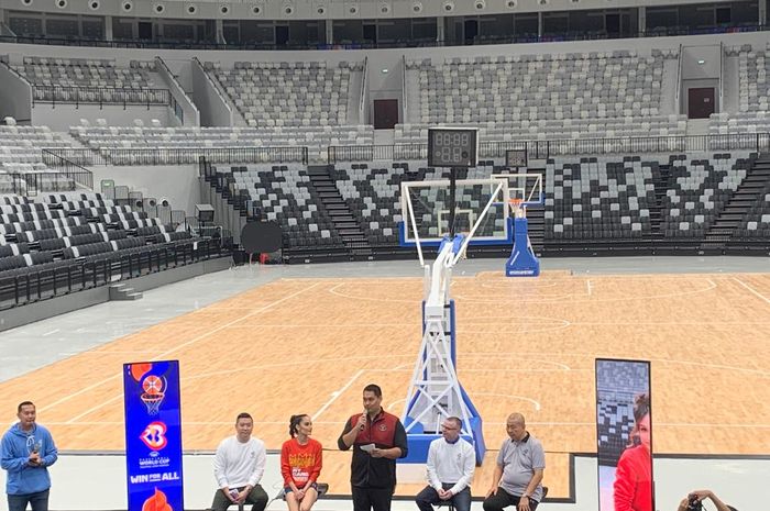 Sesi jumpa pers perhelatan FIBA World Cup 2023 di Indonesia Arena Senayan,  Jakarta Pusat, Selasa (11/7/2023).