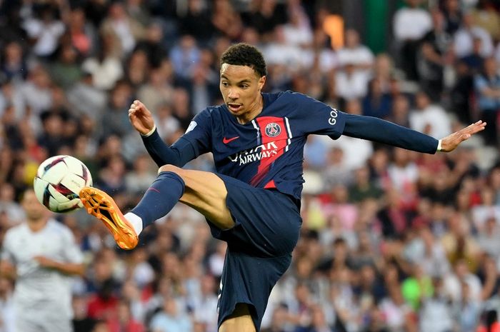 Paris Saint-Germain siap melepas Hugo Ekitike pada bursa transfer musim panas 2023.