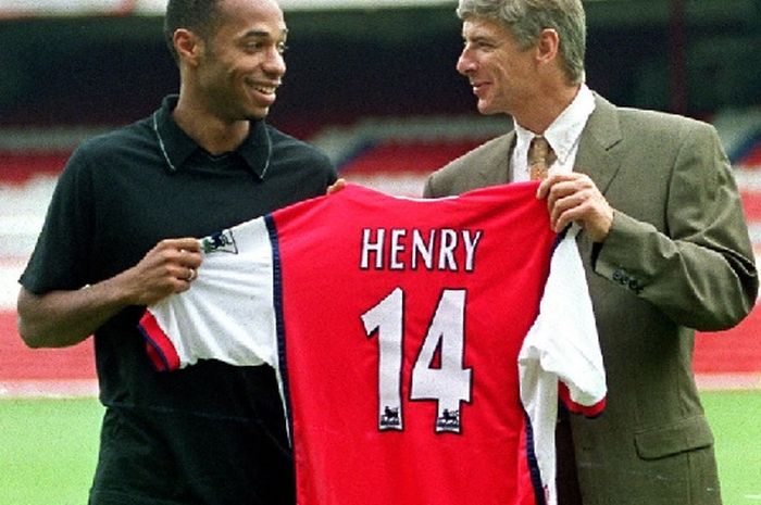 Arsenal merekrut Thierry Henry pada 3 Agustus 1999.