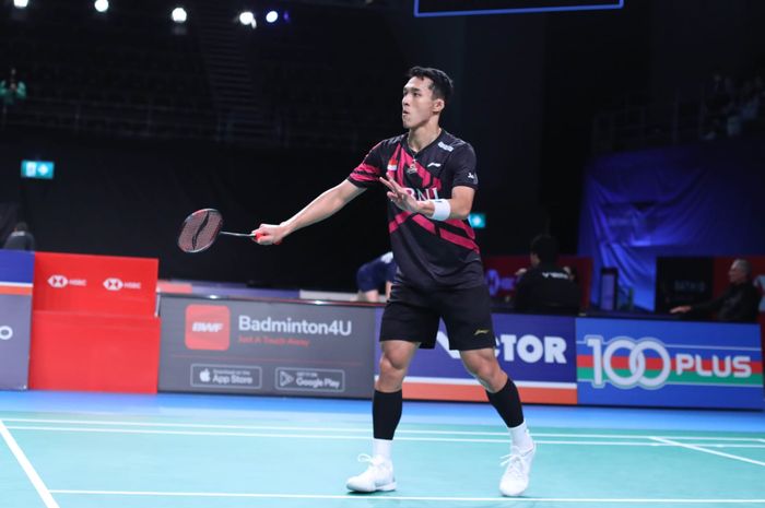 Pebulu tangkis tunggal putra Indonesia, Jonatan Christie, pada babak pertama Australian Open 2023 di Quaycentre, Sydney, Rabu (2/8/2023).