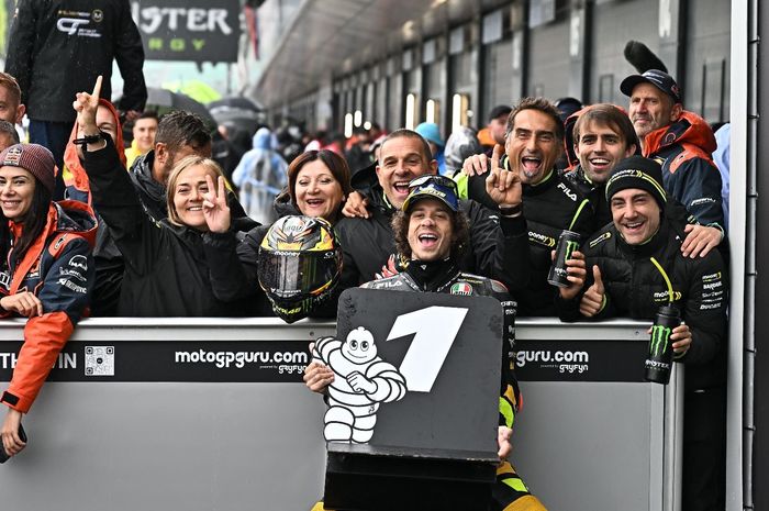Meninggalkan timnya Valentino Rossi, VR46 Racing juga hadirkan masalah untuk pembalap MotoGP, Marco Bezzecchi.