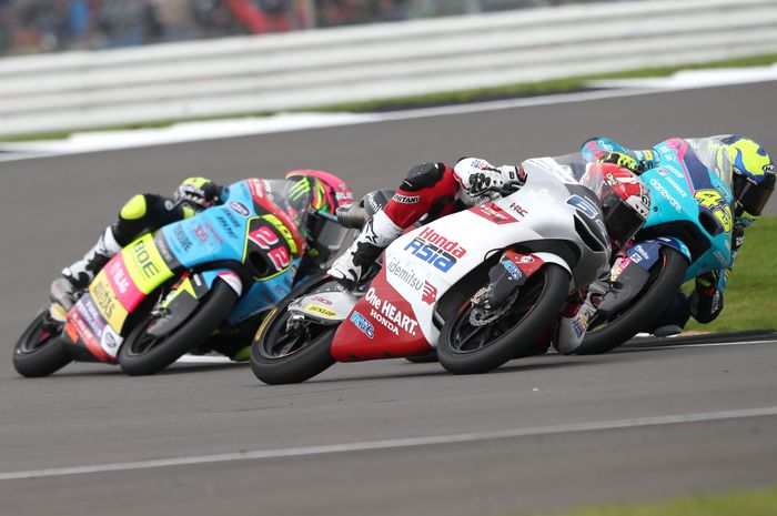 Moto3 Inggris 2023 sudah berakhir dan menyisakan curhat dari pembalap Indonesia, Mario Aji.
