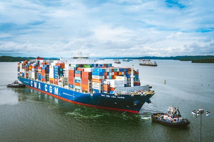 4 Perbedaan Terusan Panama dan Terusan Suez, Jalur Pelayaran ...
