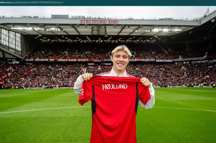 Wejangan diberikan untuk penyerang baru Manchester United, Rasmus Hojlund.