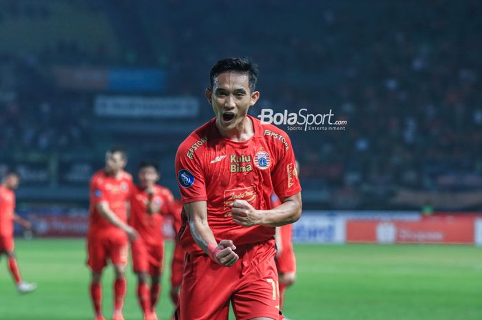 Rizky Ridho sedang melakukan selebrasi seusai mencetak gol dalam laga pekan ketujuh Liga 1 2023 antara Persija versus Borneo FC di Stadion Patriot Candrabhaga, Bekasi, Jawa Barat, Rabu (9/8/2023) malam.