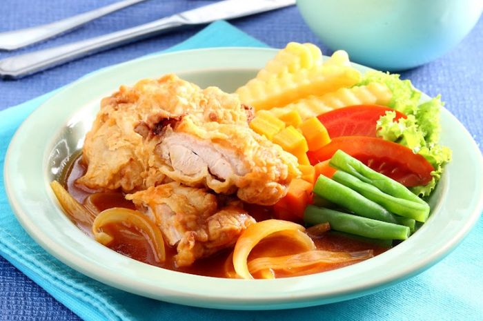 Hidangan bistik ayam.