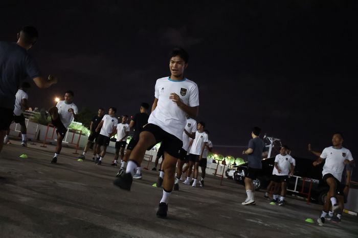 Pemain timnas U-23 Indonesia saat menjalani sesi latihan di Thailand jelang Piala AFF U-23 2023.