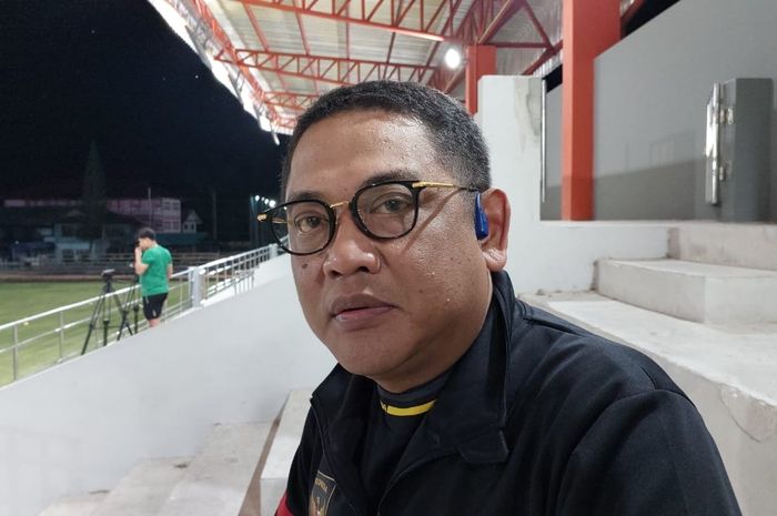 Manajer Timnas U-23 Indonesia, Endri Erawan saat ditemui di Nonglalok Stadium, Kamis (17/8/2023).