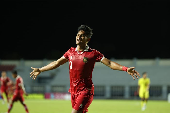 Penyerang timnas U-23 Indonesia, Ramadhan Sananta berambisi untuk bisa membawa skuad Garuda mengunci tiket final Piala AFF U-23 2023 saat melawan Thailand.