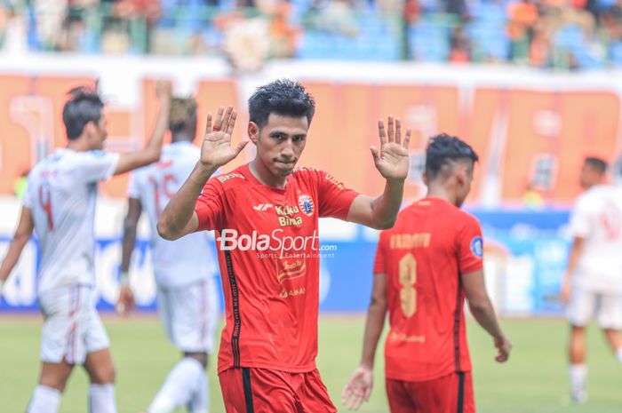 Hanif Sjahbandi sedang melakukan selebrasi sederhana seusai mencetak gol dalam laga pekan kesembilan Liga 1 2023 antara Persija versus Arema FC di Stadion Patriot Candrabhaga, Bekasi, Jawa Barat, Minggu (20/8/2023).