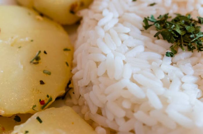 Ubi vs Kentang: Mana Lebih Sehat dan Hemat untuk Menu Harian? (Panduan Lengkap dengan 1000 Kata)