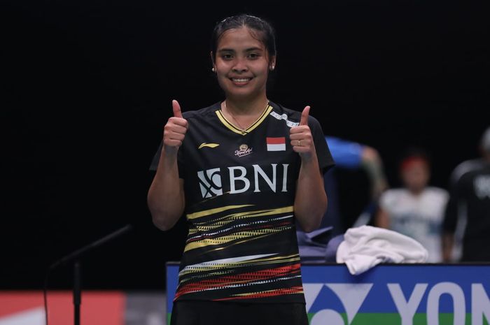 Selebrasi tunggal putri Indonesia, Gregoria Mariska Tunjung usai memenangi laga babak kedua Kejuaraan Dunia 2023