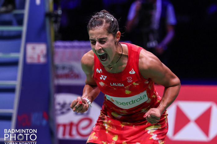 Luapan kegembiraan tunggal putri Spanyol, Carolina Marin saat berhasil melaju ke final Kejuaraan Dunia 2023, Sabtu (26/8/2023)