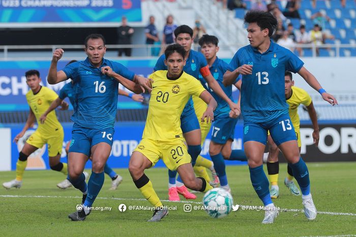 Suasana pertandingan antara Malaysia melawan Thailand dalam perebutan posisi ketiga Piala AFF U-23 2023.