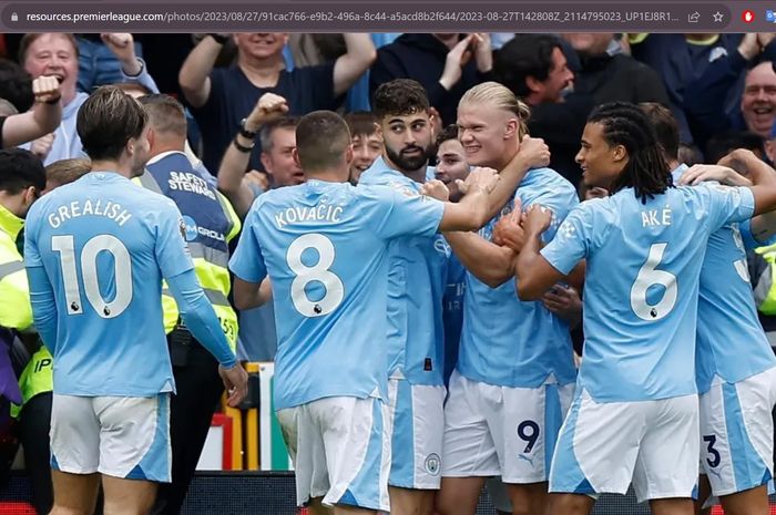 Para pemain Manchester City merayakan gol yang dicetak Erling Haaland ke gawang Sheffield United dalam matchweek 3 Liga Inggris 2023-2024 di Stadion Bramall Lane pada Minggu (27/8/2023) waktu setempat.
