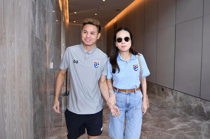 Madam Pang menunjuk Theerathon Bunmathan sebagai kapten Timnas Thailand di Piala Raja 2023.