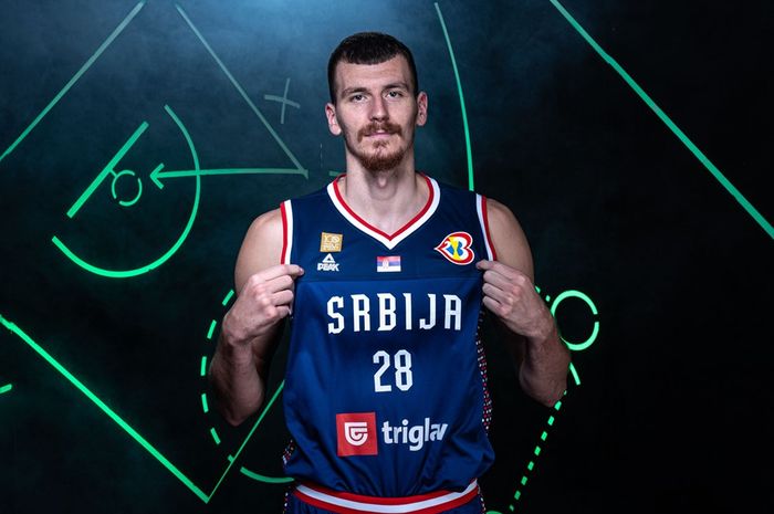 Potret pebola basket Serbia, Borisa Simanic, yang tampil memperkuat tim Juara Dunia dua kali ini saat FIBA World Cup 2023 di Filipina-Jepang-Indonesia.